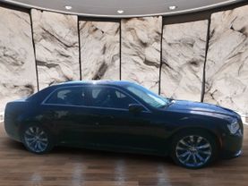 2018 CHRYSLER 300 SEDAN V6, 3.6 LITER 300 TOURING L SEDAN 4D