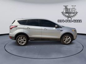 2017 FORD ESCAPE SUV 4-CYL, ECOBOOST, 2.0T SE SPORT UTILITY 4D