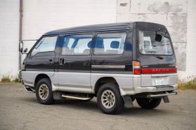 1996 MITSUBISHI DELICA STAR WAGON VAN 4D56 LIMITED EDITION