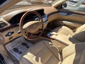 2012 MERCEDES-BENZ S-CLASS SEDAN V8, TWIN TURBO, 4.6 LITER S 550 SEDAN 4D
