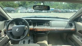 2009 Mercury Grand Marquis - Image 24