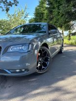 2019 CHRYSLER 300 SEDAN V6, 3.6 LITER 300S SEDAN 4D