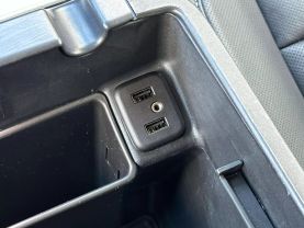 2018 GMC SIERRA 1500 CREW CAB PICKUP V8, ECOTEC3, 5.3 LITER SLT PICKUP 4D 5 3/4 FT