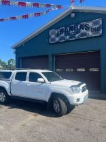 2013 TOYOTA TACOMA DOUBLE CAB PICKUP V6, 4.0 LITER PRERUNNER PICKUP 4D 5 FT