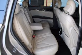 2017 Lincoln Mkx - Image 24