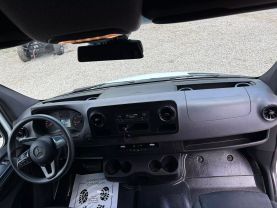 2019 MERCEDES-BENZ SPRINTER 2500 CREW CARGO 4-CYL, TURBO, 2.0 LITER HIGH ROOF W/170" WB VAN 3D at T&T Repairables - used car dealership in Spencer, Indiana.