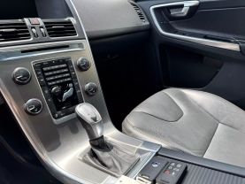2013 VOLVO XC60 SUV 6-CYL, TURBO, 3.0 LITER T6 SPORT UTILITY 4D