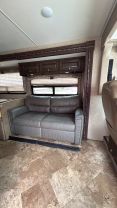 2017 THOR MOTOR COACH WINDSPORT - - 31S