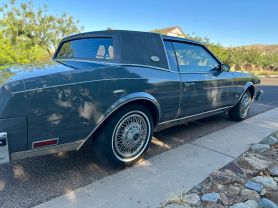 1985 BUICK RIVIERA COUPE - BASE 2D COUPE