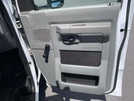 2019 FORD E350 SUPER DUTY CUTAWAY 36FT CABLE SPLICER BUCKET VAN ALTEC AT200A BUCKET TRUCKS V10, 6.8 LITER CUTAWAY VAN 2D - Eddies Auto Sales
