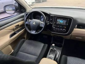 2016 MITSUBISHI OUTLANDER