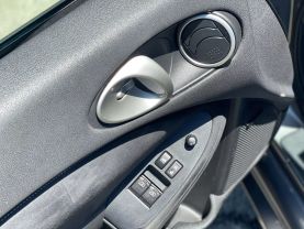 2011 Nissan 370z - Image 27
