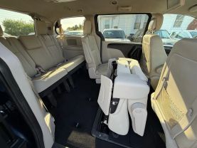 2016 CHRYSLER TOWN & COUNTRY
