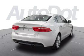 2018 JAGUAR XE SEDAN 4-CYL, TURBO, 2.0 LITER XE 25T PREMIUM SEDAN 4D