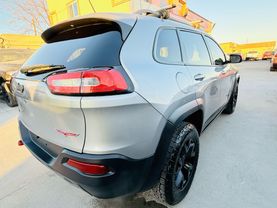 2015 JEEP CHEROKEE SUV V6, 3.2 LITER TRAILHAWK SPORT UTILITY 4D