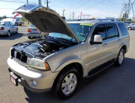 2005 LINCOLN AVIATOR SUV V8, 4.6 LITER LUXURY SPORT UTILITY 4D