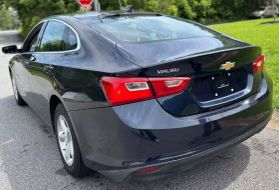 2018 Chevrolet Malibu - Image 5