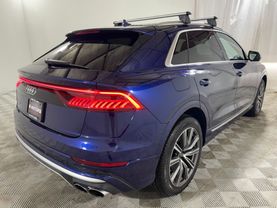2022 AUDI SQ8