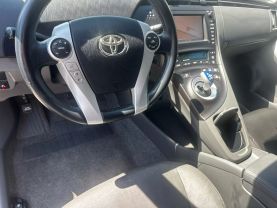 2010 TOYOTA PRIUS HATCHBACK 4-CYL, HYBRID, 1.8 LITER III HATCHBACK 4D