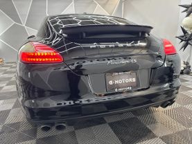 2013 PORSCHE PANAMERA