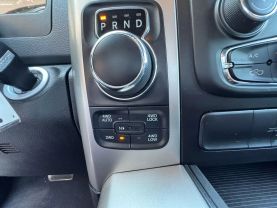 2018 RAM 1500 CREW CAB PICKUP V6, TURBO ECODSL, 3.0L BIG HORN PICKUP 4D 5 1/2 FT