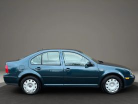 2001 VOLKSWAGEN JETTA SEDAN 4-CYL, 2.0 LITER GL SEDAN 4D