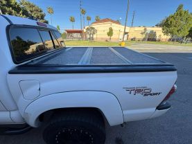 2012 TOYOTA TACOMA DOUBLE CAB PICKUP V6, 4.0 LITER PRERUNNER PICKUP 4D 5 FT