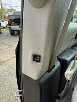 2019 Chrysler Pacifica - Image 20