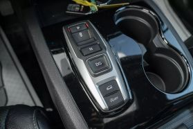 2017 HONDA PILOT SUV V6, I-VTEC, 3.5 LITER ELITE SPORT UTILITY 4D