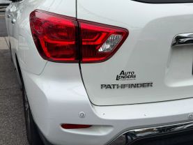 2017 NISSAN PATHFINDER SUV V6, 3.5 LITER SL SPORT UTILITY 4D