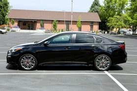 2021 KIA FORTE SEDAN AURORA BLACK PEARL AUTOMATIC - Capital City Auto