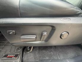 2019 TOYOTA TUNDRA CREWMAX PICKUP V8, 5.7 LITER PLATINUM PICKUP 4D 5 1/2 FT