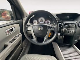 2012 Honda Pilot Lx Sport Utility 4d - Image 12