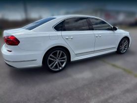 2016 VOLKSWAGEN PASSAT SEDAN 4-CYL, PZEV, 1.8T 1.8T R-LINE SEDAN 4D