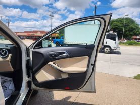 2015 MERCEDES-BENZ GLA-CLASS SUV 4-CYL, TURBO, 2.0 LITER GLA 250 4MATIC SPORT UTILITY 4D