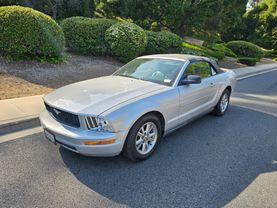 2005 FORD MUSTANG DELUXE CONVERTIBLE 2D