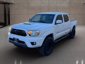 2012 TOYOTA TACOMA DOUBLE CAB PICKUP V6, 4.0 LITER PRERUNNER PICKUP 4D 5 FT