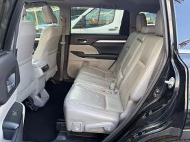 2016 TOYOTA HIGHLANDER SUV V6, 3.5 LITER XLE SPORT UTILITY 4D