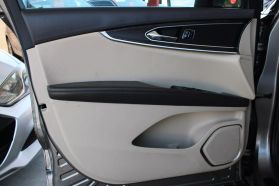 2017 Lincoln Mkx - Image 19