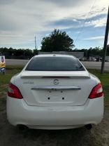 2010 NISSAN MAXIMA
