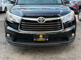 2016 TOYOTA HIGHLANDER SUV V6, 3.5 LITER XLE SPORT UTILITY 4D