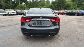 2017 Nissan Maxima - Image 4
