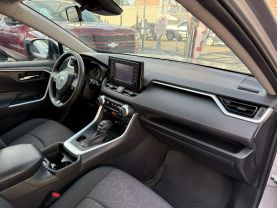 2019 TOYOTA RAV4 SUV 4-CYL, 2.5 LITER XLE SPORT UTILITY 4D