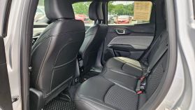 2024 Jeep Compass - Image 9