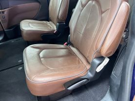 2019 CHRYSLER PACIFICA VAN V6, 3.6 LITER LIMITED MINIVAN 4D