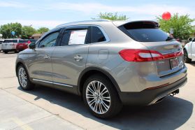 2017 Lincoln Mkx - Image 3