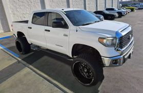 2019 TOYOTA TUNDRA CREWMAX SR5 PICKUP 4D 5 1/2 FT