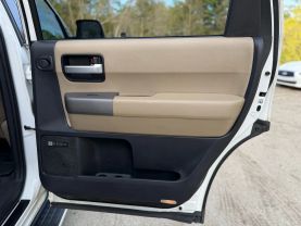 2015 TOYOTA SEQUOIA SUV V8, 5.7 LITER LIMITED SPORT UTILITY 4D