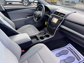 2017 TOYOTA CAMRY