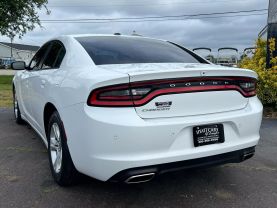 2019 Dodge Charger Sxt Sedan 4d - Image 5